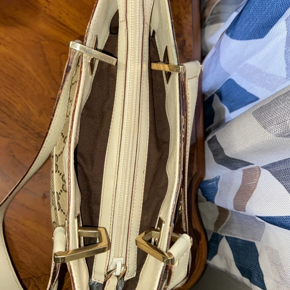 Authentic Gucci Bag and Wallet - Picture 10 of 15